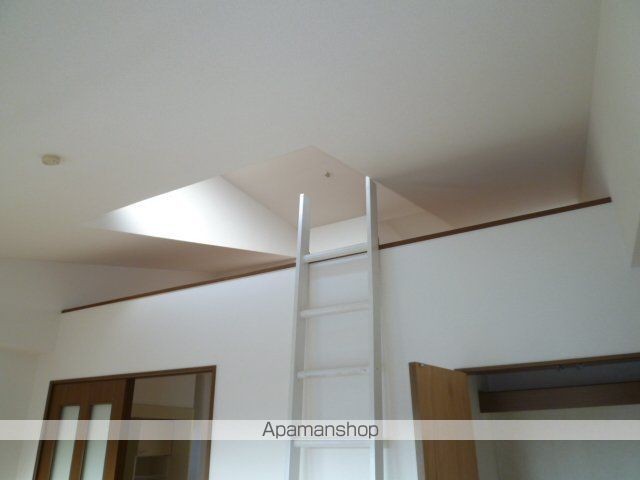 見付山マンションの内装写真