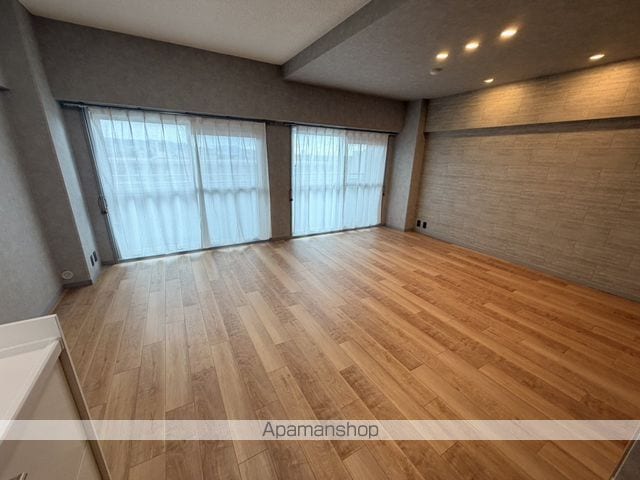 枚方ハイツ7号棟の内装写真