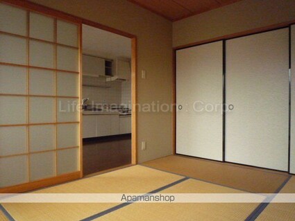 カルフールⅥ[2LDK/54m2]の内装3