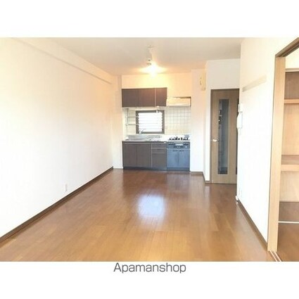 ルミエール葛西[1LDK/44.28m2]のリビング・居間