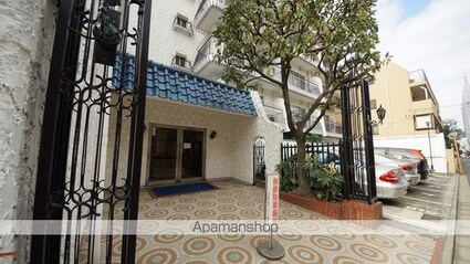 秀和第２神宮レジデンス　[2SLDK/85.5m2]の共用部1