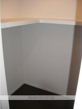 グランド・ステージ樽味[1R/35.03m2]の収納