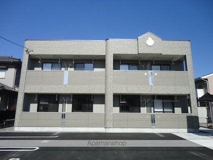 アジャート[1K/31.02m2]の外観1