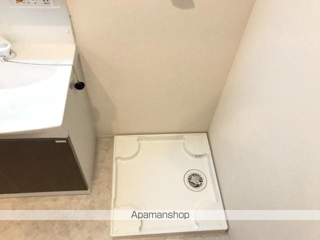ELEGANZの内装写真