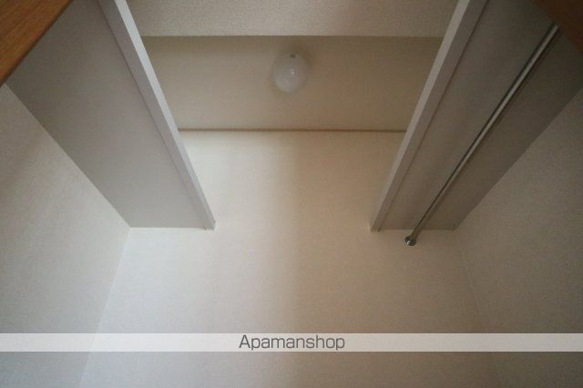 ロイヤルガーデン C棟の内装写真