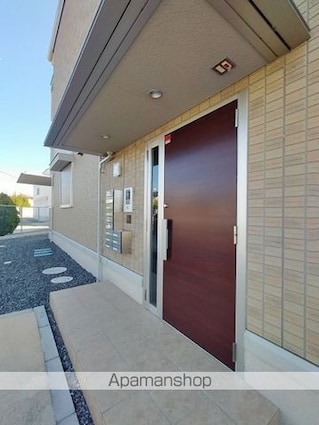 メゾン　ド　フルール[1LDK/45.16m2]のエントランス