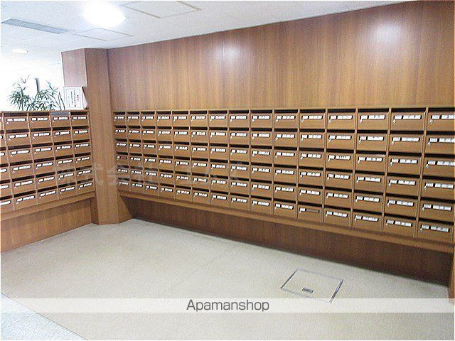 平岸パークマンションの玄関写真