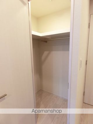 ザ・パークハビオ高円寺レジデンス[1K/25.3m2]の収納2