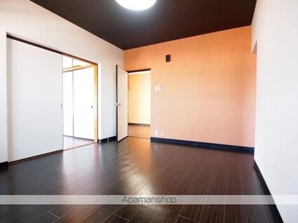 ヴォンメゾンＳＥＮＧＯＫＵ[4DK/79.08m2]のリビング・居間1