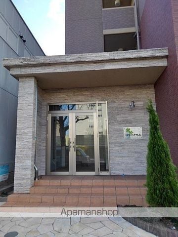 リフレスタ 吹上の玄関写真