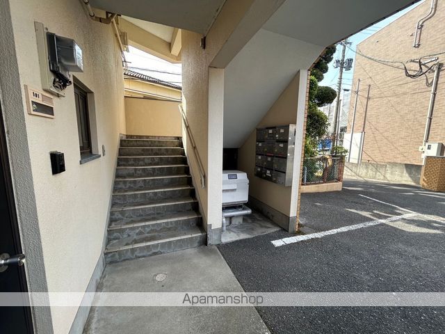 森園ハイツの玄関写真