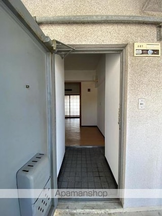 ドルフィン屋島[2LDK/51.3m2]の玄関