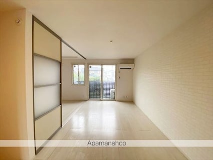 Ｓｑｕａｒｅ　Ｖｉｌｌａ　福島[1LDK/42.38m2]のリビング・居間