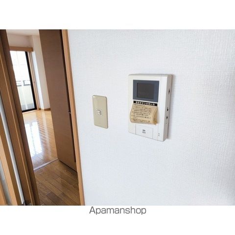 シャンティーユの内装写真