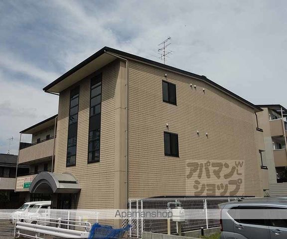リファイン椥辻の外観写真