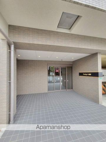 プレステージ9番館の玄関写真