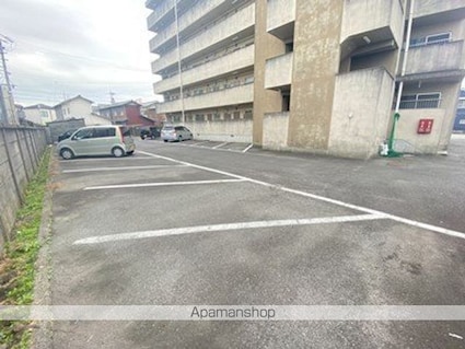 第一コーポ[3K/43.74m2]の駐車場