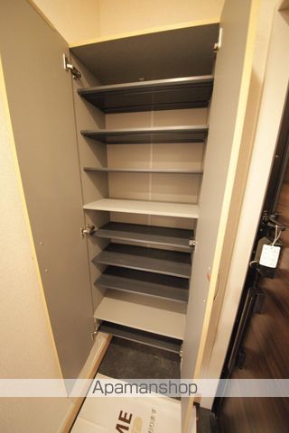 トリア テュラーの内装写真