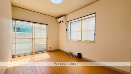 ホワイトウィング狭間[2DK/35.18m2]のリビング・居間