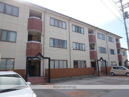 マンションＶＥＮＷ[1LDK/46m2]の外観3