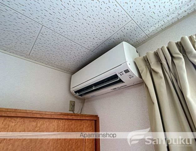 レオパレスユアーズIIの内装写真