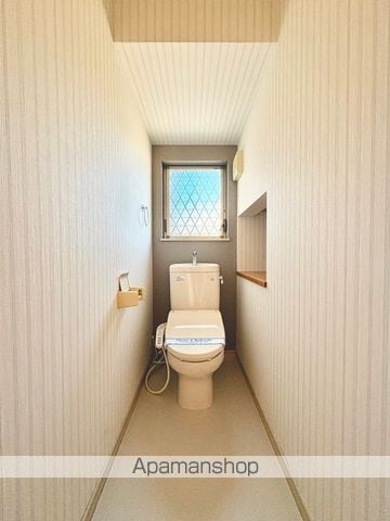 丸根町2丁目戸建の内装写真