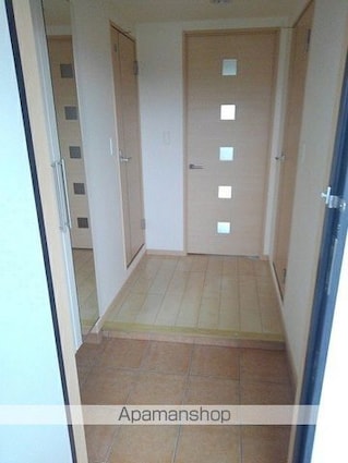 ブリリアント　テラス[1K/32.32m2]の玄関