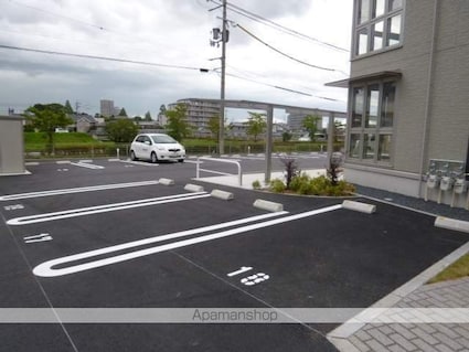 Ｌｅ　ｃｉｅｌ　（ル　シエル）　Ⅰ[1LDK/42.55m2]の駐車場