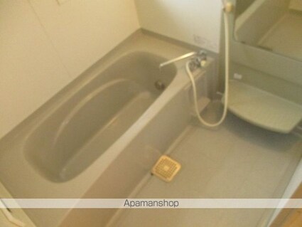 フェニックス　ＥＦ[1LDK/62.1m2]のバス