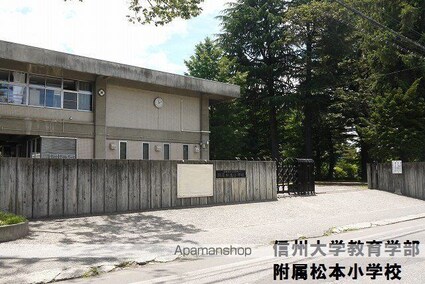 ヴィラージュ山辺ＡＢ[2LDK/59.03m2]の周辺8