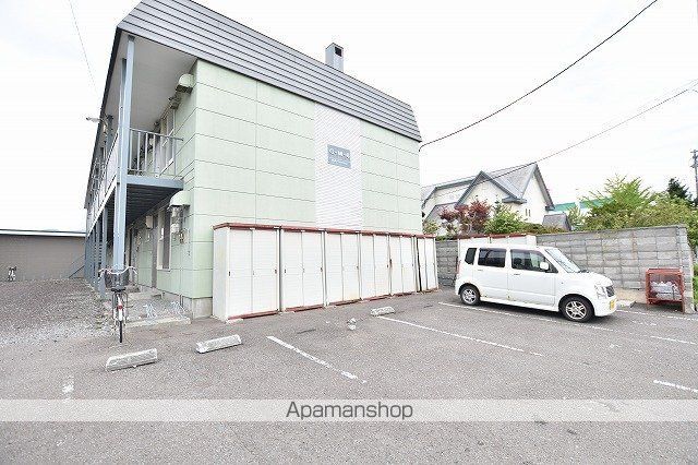 第6グリーンマンションの外観写真