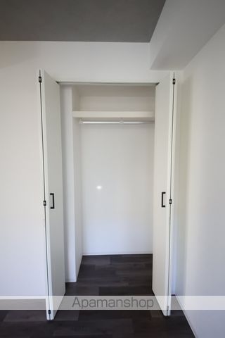 スリーナインYGの内装写真