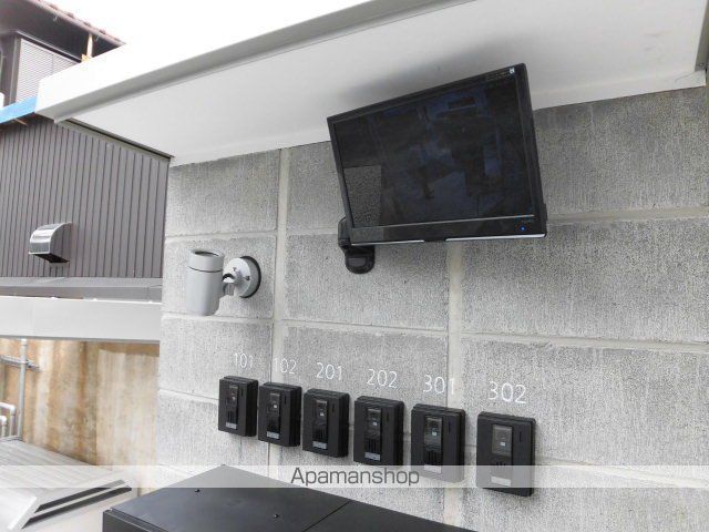 東海道本線 彦根駅 徒歩6分 3階建 築12年の玄関写真
