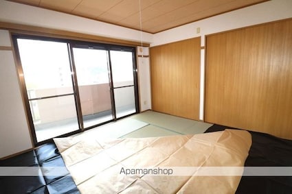 ビアン本間　Ⅱ[3DK/65.92m2]のリビング・居間1