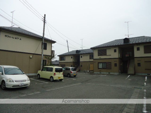 ラフォーレ山下 A B Cの外観写真