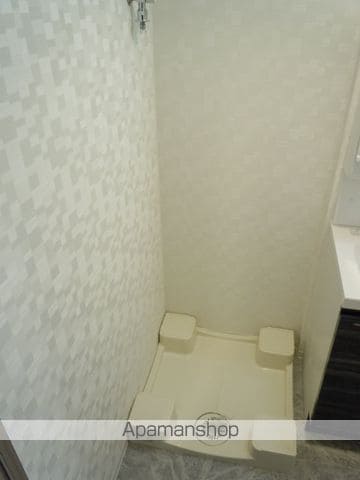 LADOUCEURNISHITEMMAの内装写真