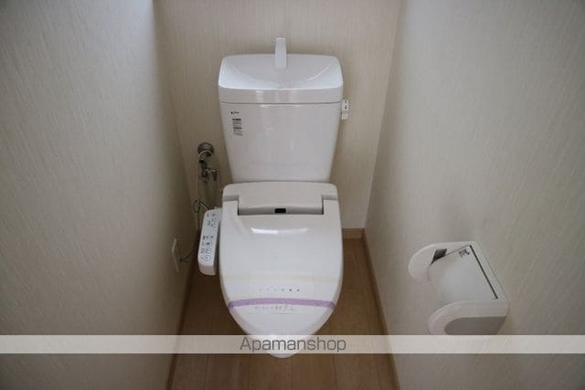 大成町貸家4-17戸建の内装写真