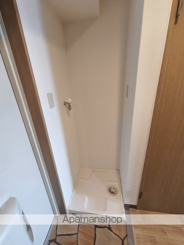 エクセレント上新12の内装写真