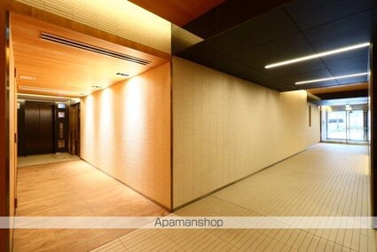 東京都渋谷区本町３丁目[1DK/33.24m2]のエントランス2