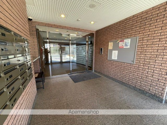 リーポス日進の玄関写真