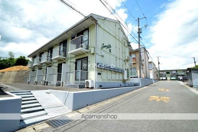 グリーンヒルズ K棟の外観写真