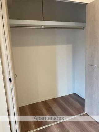 トラッド日本橋人形町[1LDK/61.64m2]の収納