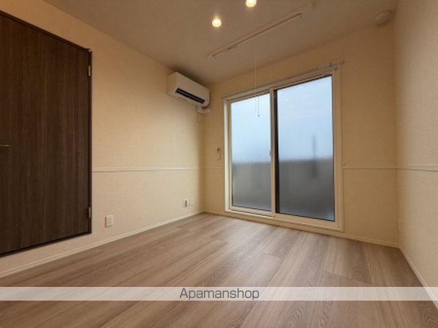 GRAMM西衣手町の内装写真