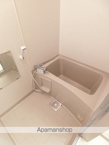 アゼリア土井 B棟の内装写真