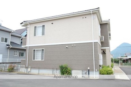 エスポワールＢ（西山崎町）[2LDK/64.43m2]の外観4