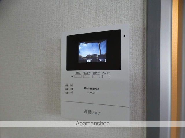 クレイドルの内装写真