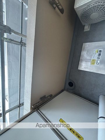 東京都新宿区余丁町[1K/21.34m2]のバルコニー