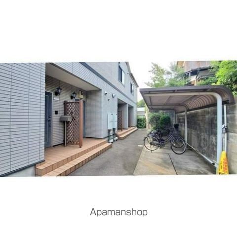 ヴィラ・イーストの外観写真