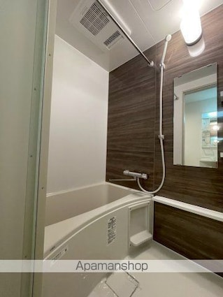 ベイフラット南太田[1R/16.01m2]のバス