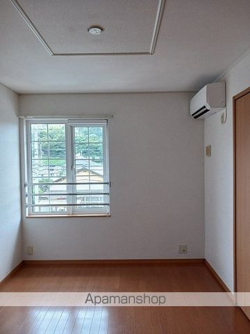コリーヌ メゾンの内装写真